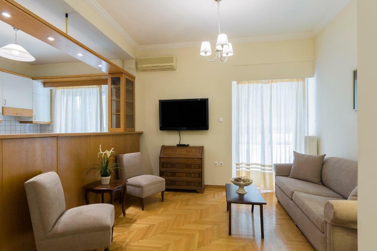 Classy 2 Bedroom Apartment Near Acropolis & Metro Athén Kültér fotó