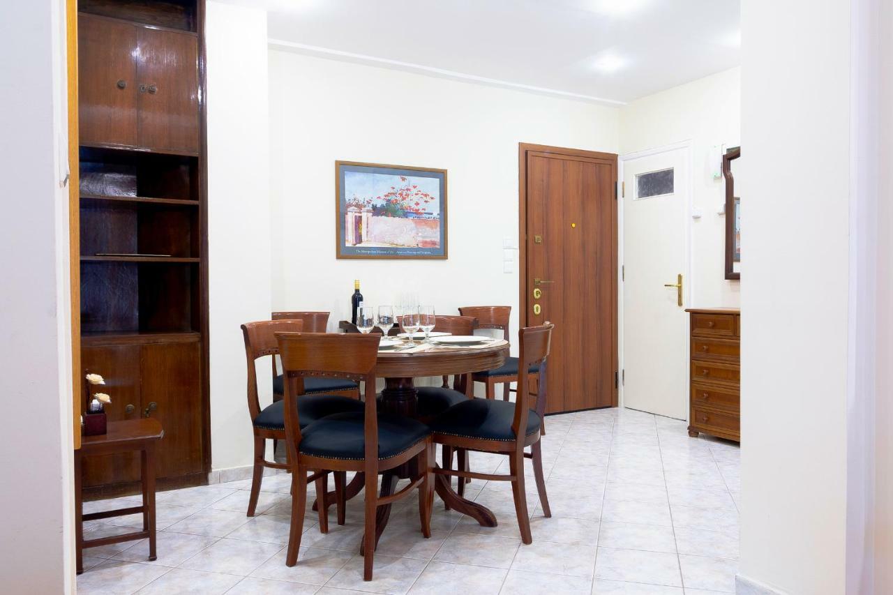 Classy 2 Bedroom Apartment Near Acropolis & Metro Athén Kültér fotó