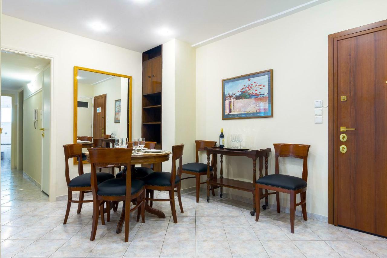 Classy 2 Bedroom Apartment Near Acropolis & Metro Athén Kültér fotó
