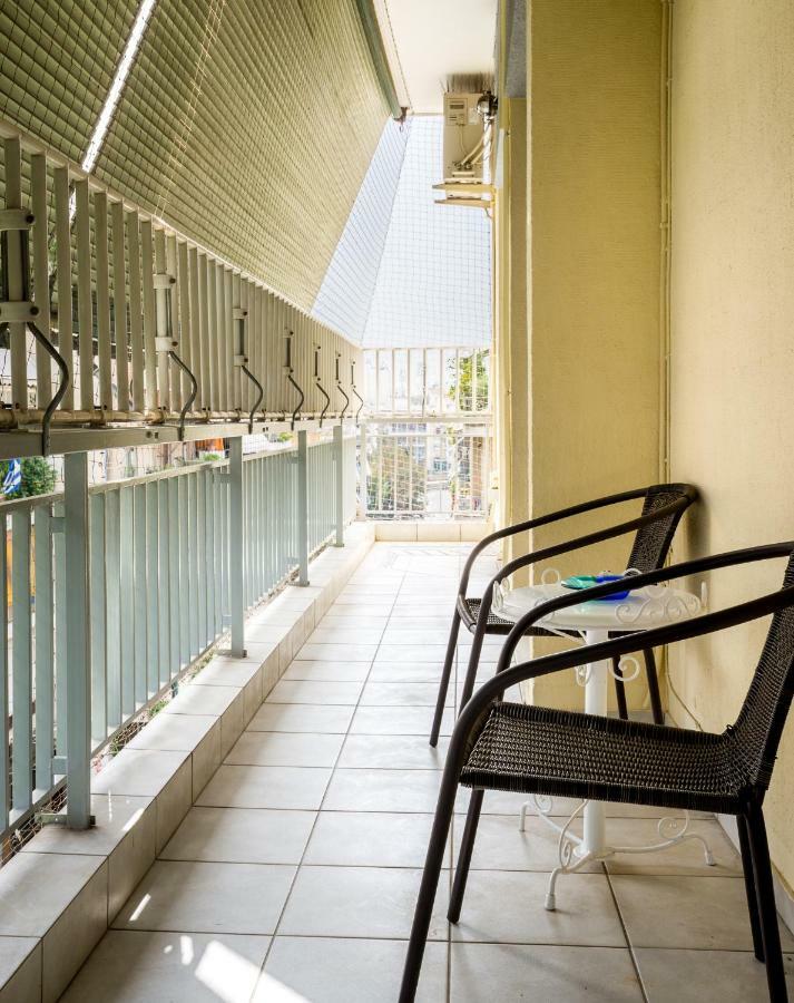 Classy 2 Bedroom Apartment Near Acropolis & Metro Athén Kültér fotó